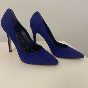Brand new Charles David blue high heel